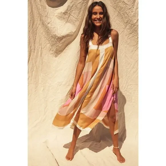 NWT O'Neill Miranda White Multi Geometric Print Midi Dress M - Picture 1 of 3